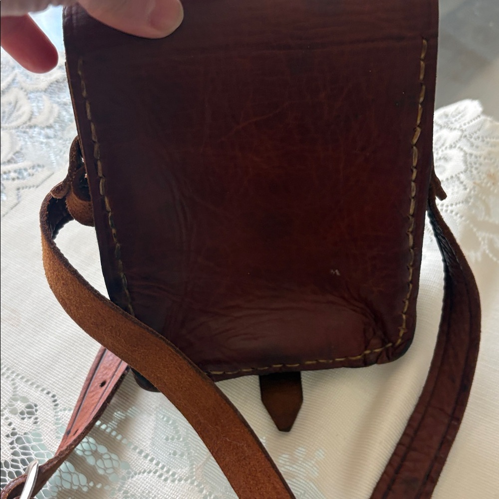 Leather coin leather saddle bag - Picture 3 of 8